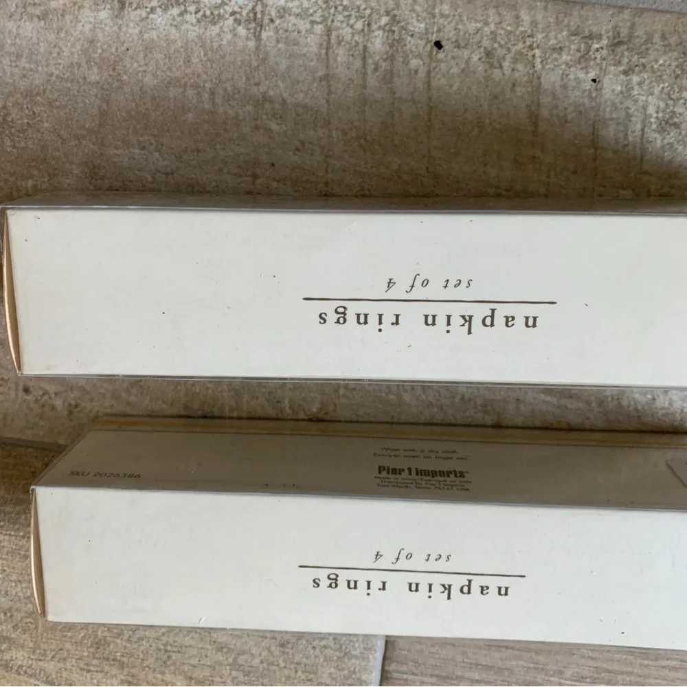 Pier 1 Imports Beaded Pearl Square Napkin Rings Lot of 8 NWT in box